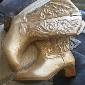 Torrid Gold Cowboy boots